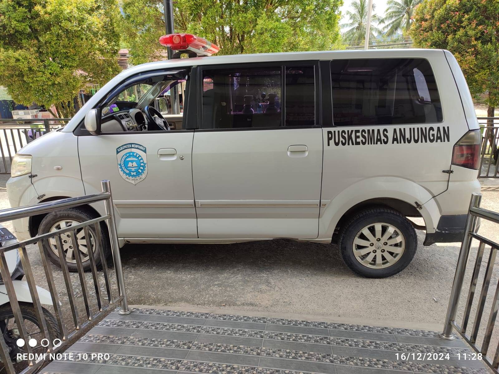 AMBULAN PKM ANJUNGAN